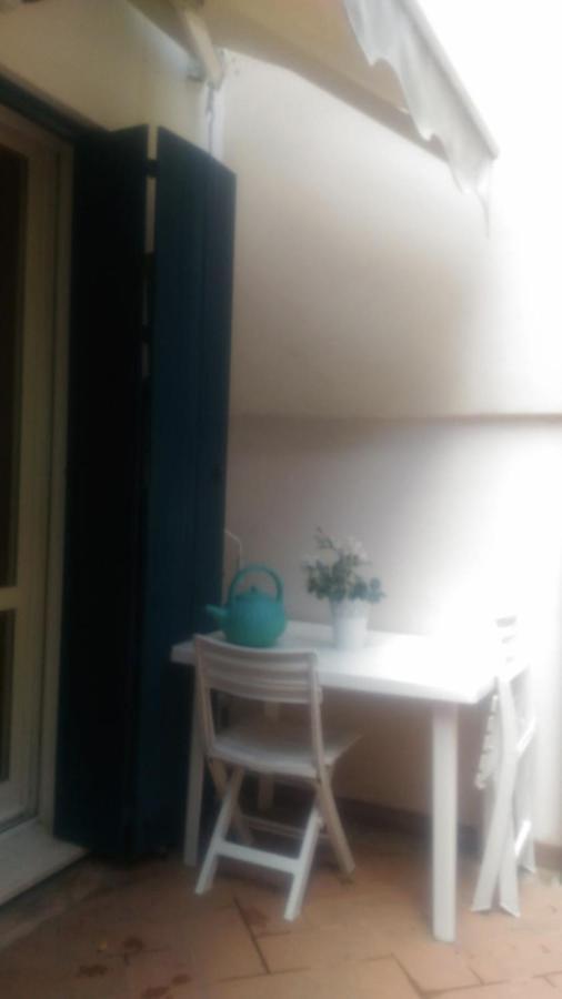 Ferienwohnung Bilocale Centro Storico Pesaro Exterior foto