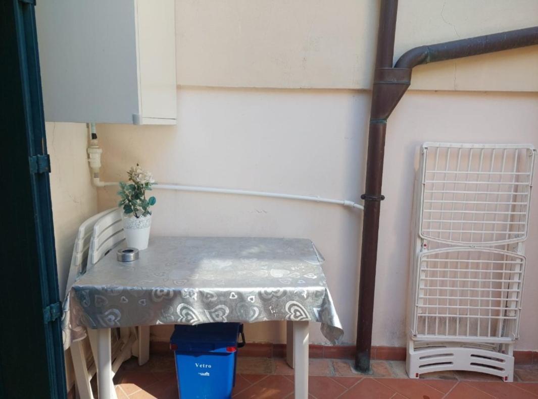 Ferienwohnung Bilocale Centro Storico Pesaro Exterior foto