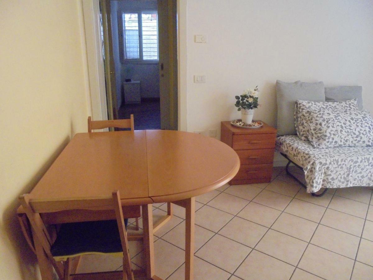 Ferienwohnung Bilocale Centro Storico Pesaro Exterior foto